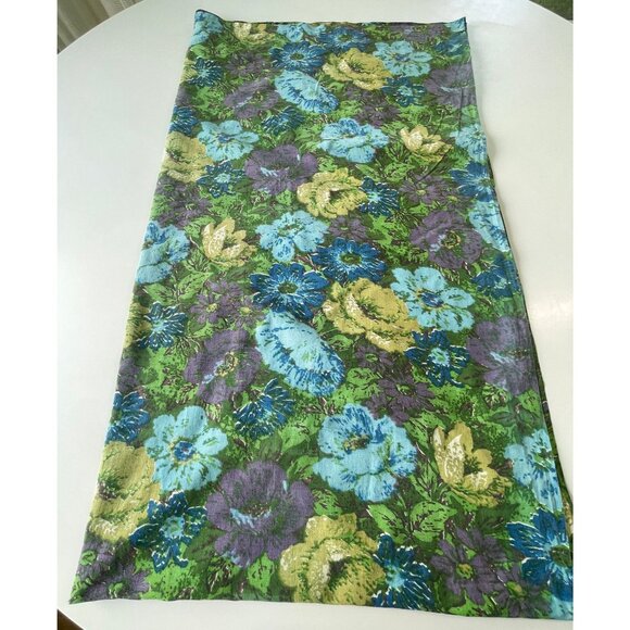 Vintage 60s curtain, large blue, green, purple flowers, floral single panel - Picture 7 of 10